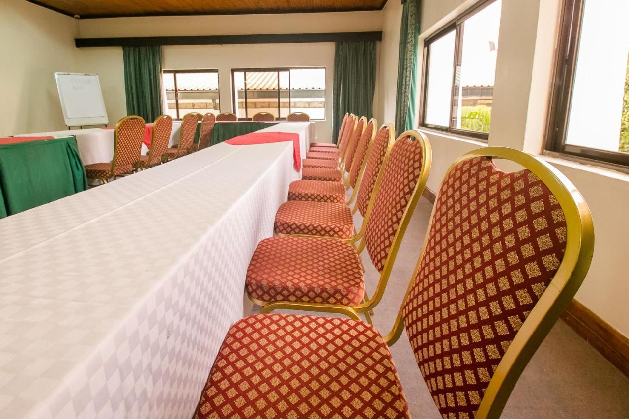 ניירי Green Hills Hotel מראה חיצוני תמונה